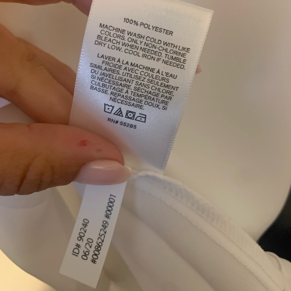 {EXPRESS} white top flowy arms NWT - Picture 4 of 6